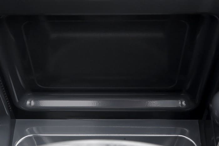 Lò vi sóng Panasonic NN-SM33NBYUE